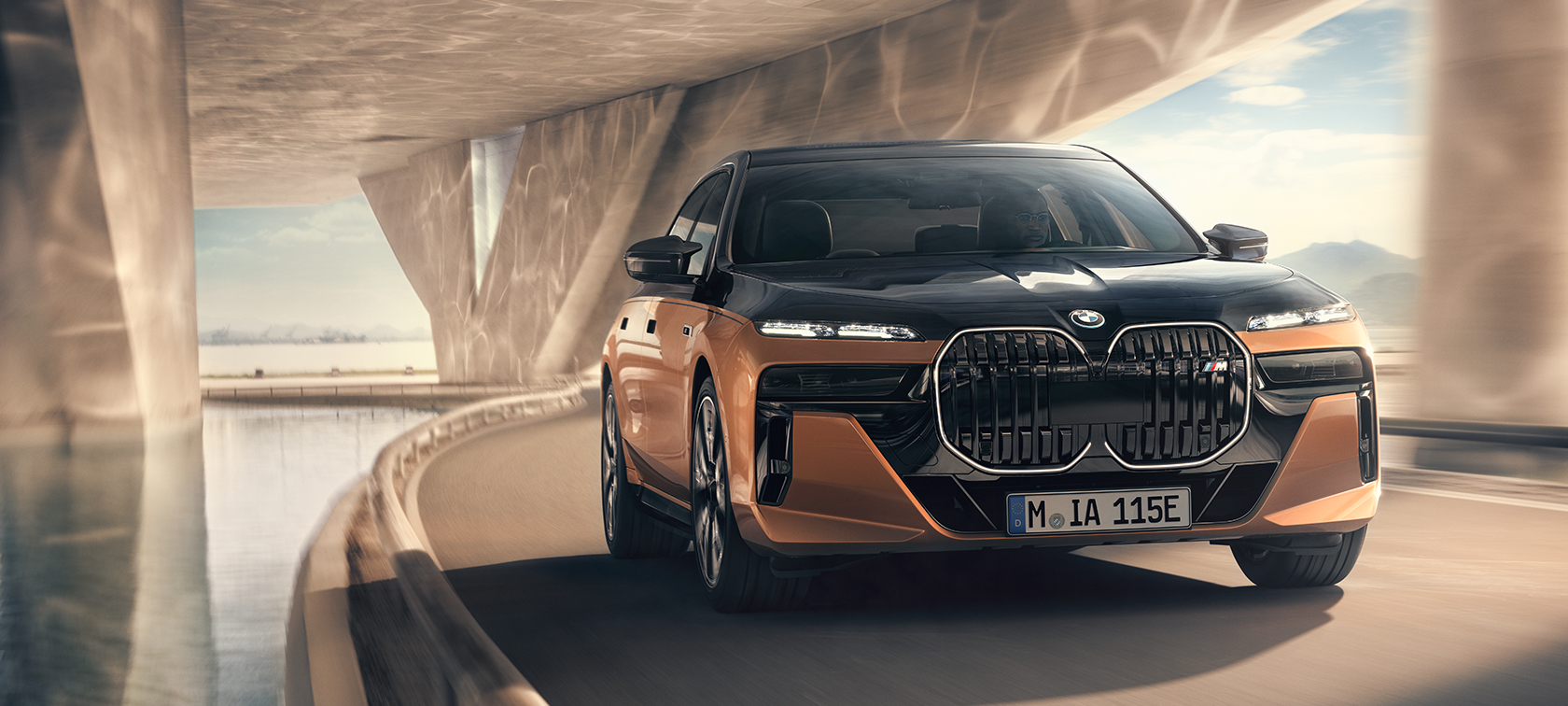 THE FIRST-EVER BMW i7 M70 xDRIVE
